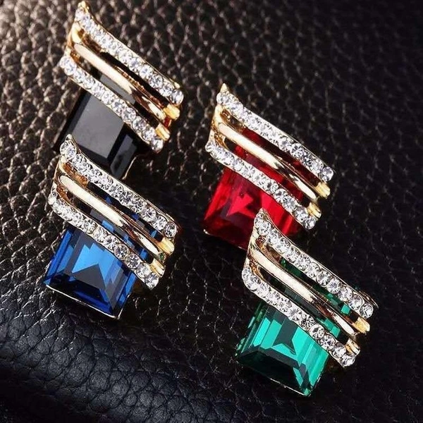 Temperament personality wing earrings new style trendy all-match round face earrings geometric quadrilateral elite female earrings