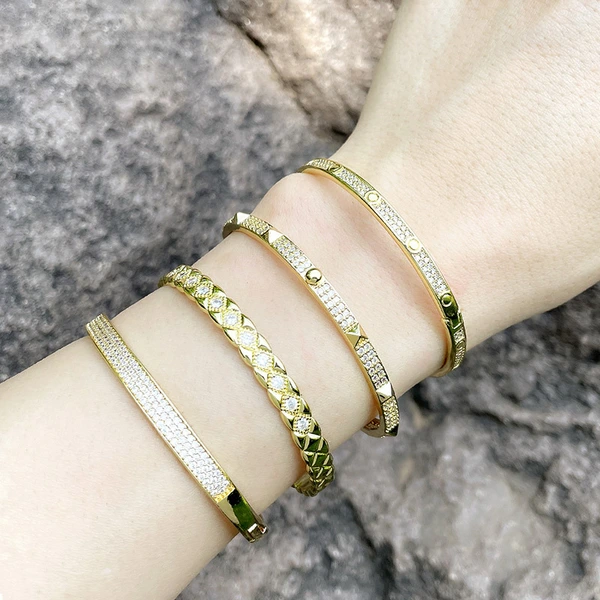 European and American fashion personality exaggerated leopard bracelet inlaid with zircon narrow plate starry sky nail open bracelet female brd22