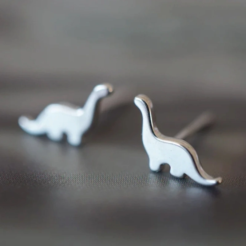 Fun dinosaur earrings for women, Japanese and Korean style, niche design, mini animal earrings, Yiwu jewelry wholesale