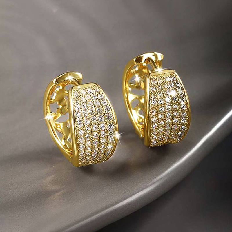 Hot selling elegant earrings for women, shining and inlaid with zircon jewelry, light luxury style, high-end and exotic