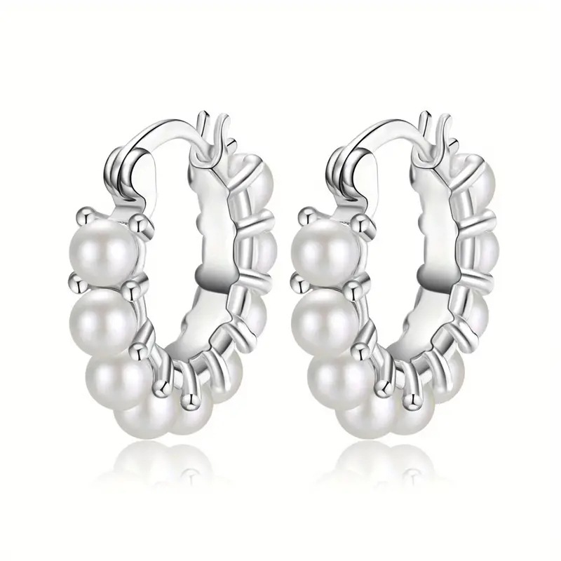 European and Korean gentle imitation pearl earrings for ladies, elegant geometric earrings, light luxury sweet style skirt matching