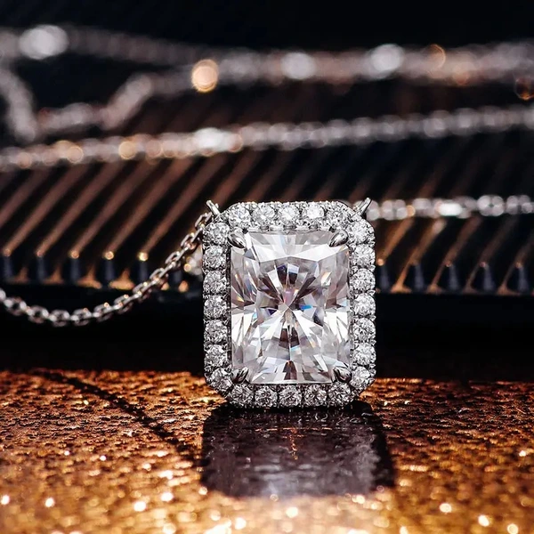  Chinese Valentine's Day gift square geometric pendant necklace classic versatile zircon jewelry fashion hot selling style