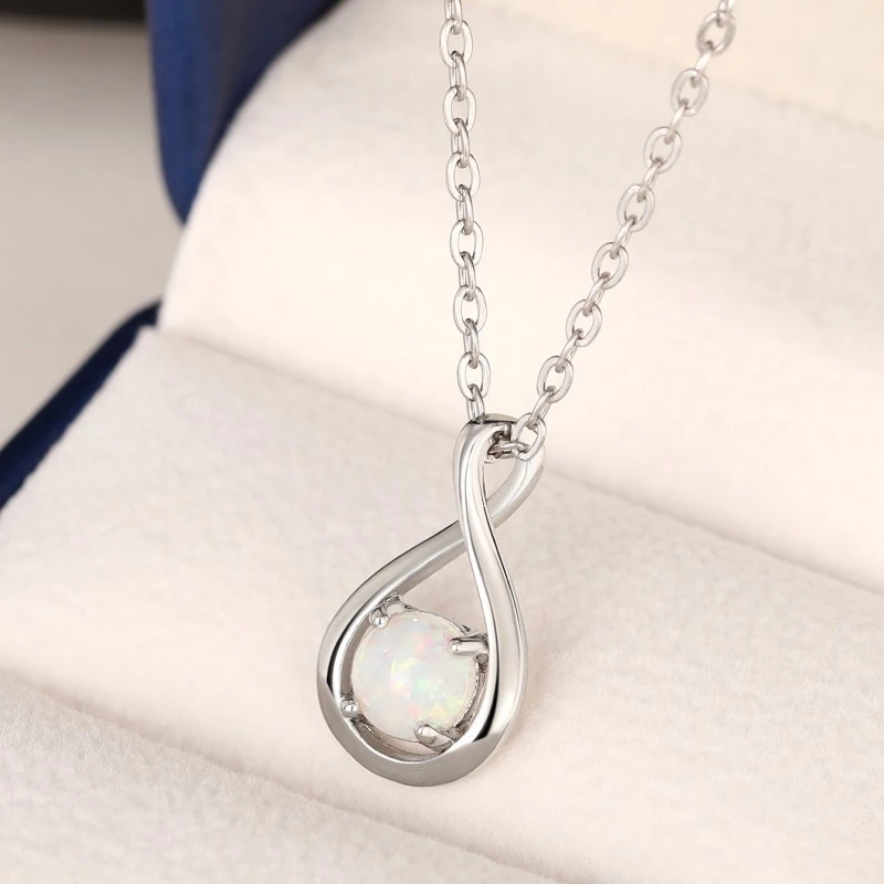 Eight-character dynamic necklace imitation opal pendant colorful clavicle chain gift surprise romantic souvenir