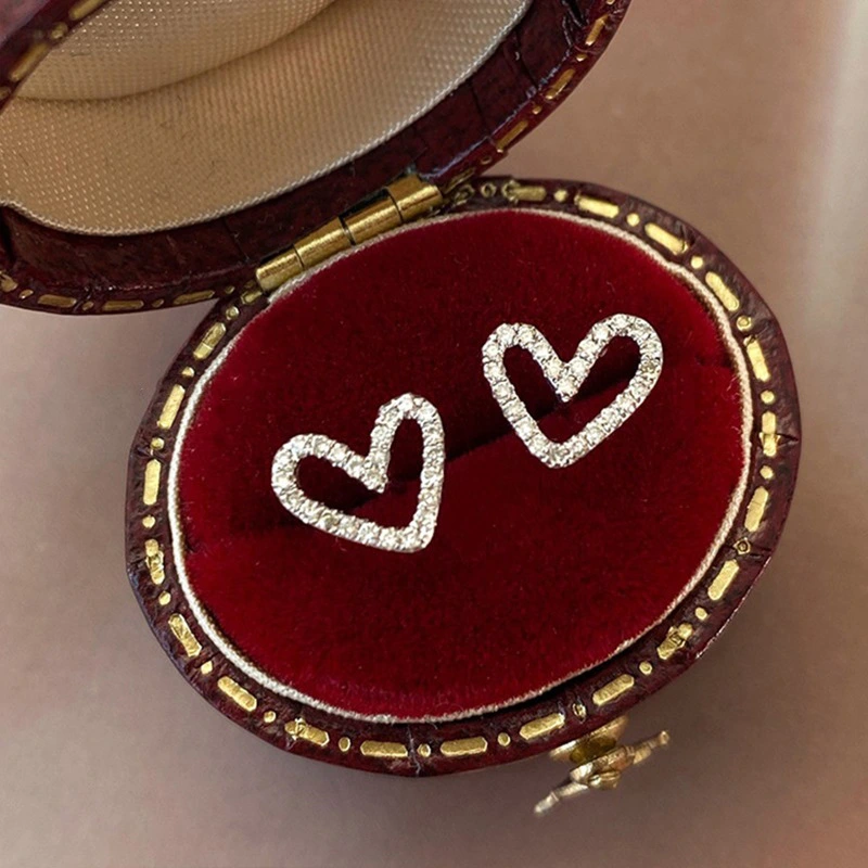  Korean hollow heart earrings hot sale micro inlaid sweet heart-shaped earrings Korean style simple peach heart female earrings