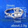   Hot-selling jewelry in Europe and America, hollow hand holding love ring, English letters, fashionable metal ring