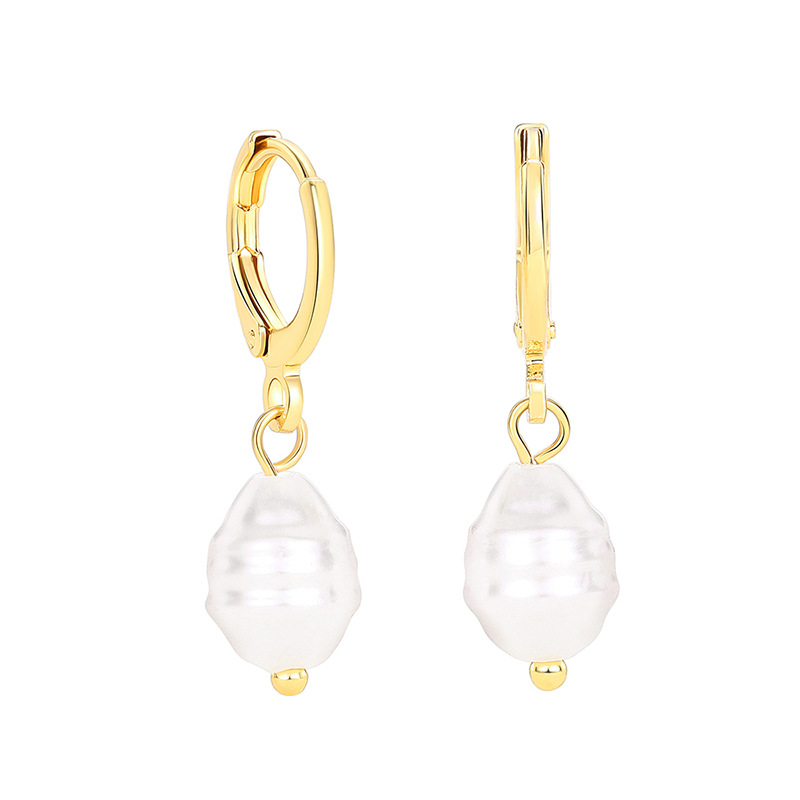   Special-shaped imitation pearl earrings for women, fashionable and elegant daily wear, ladies' jewelry