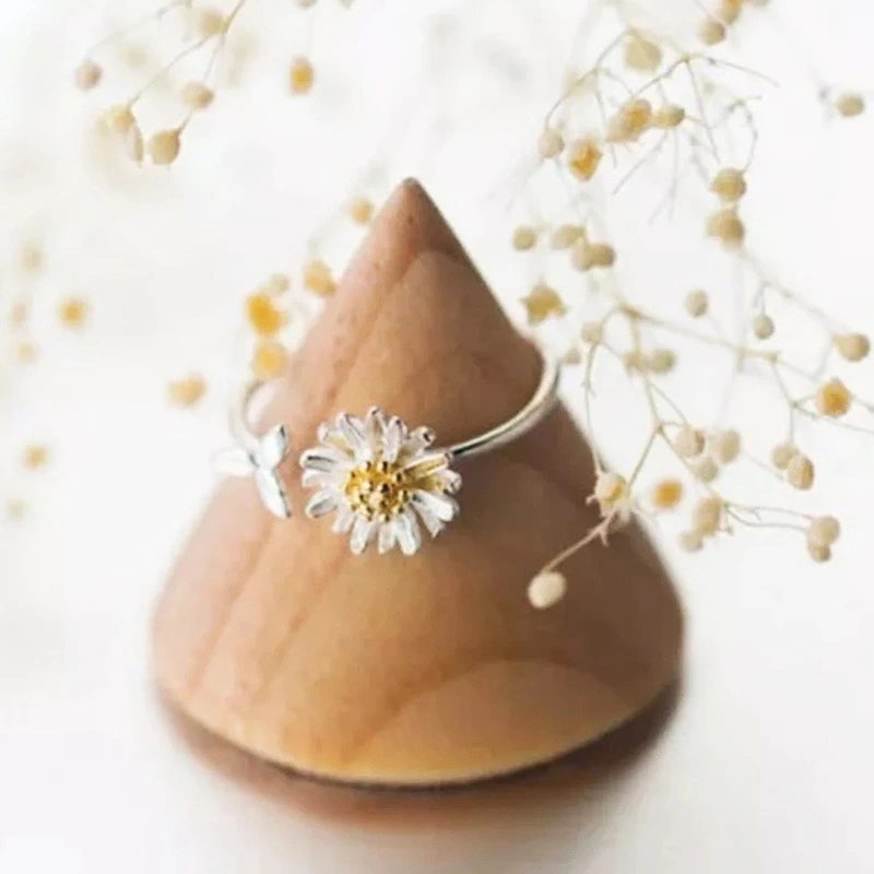  New Korean Daisy Ring Fashion Small Fresh Adjustable Open Ring Leaf Flower Ring Women