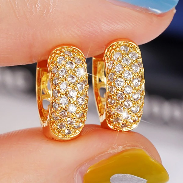 Fashionable and stylish new style earrings hollow design vine exquisite earrings aristocratic lazy earrings