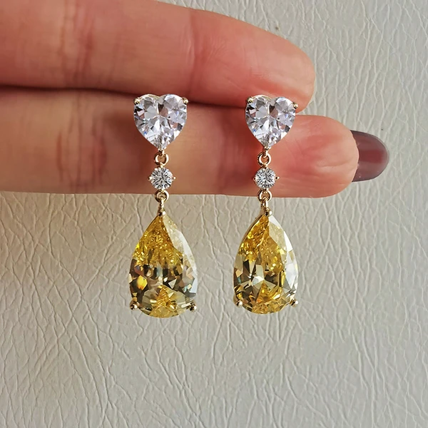 Ruili magazine style pear-shaped earrings, light luxury and versatile design earrings, teardrop zircon women's ear jewelry