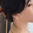 Autumn and winter unique love design earrings 2023 new glue zircon earrings heart-shaped daily commuting ears