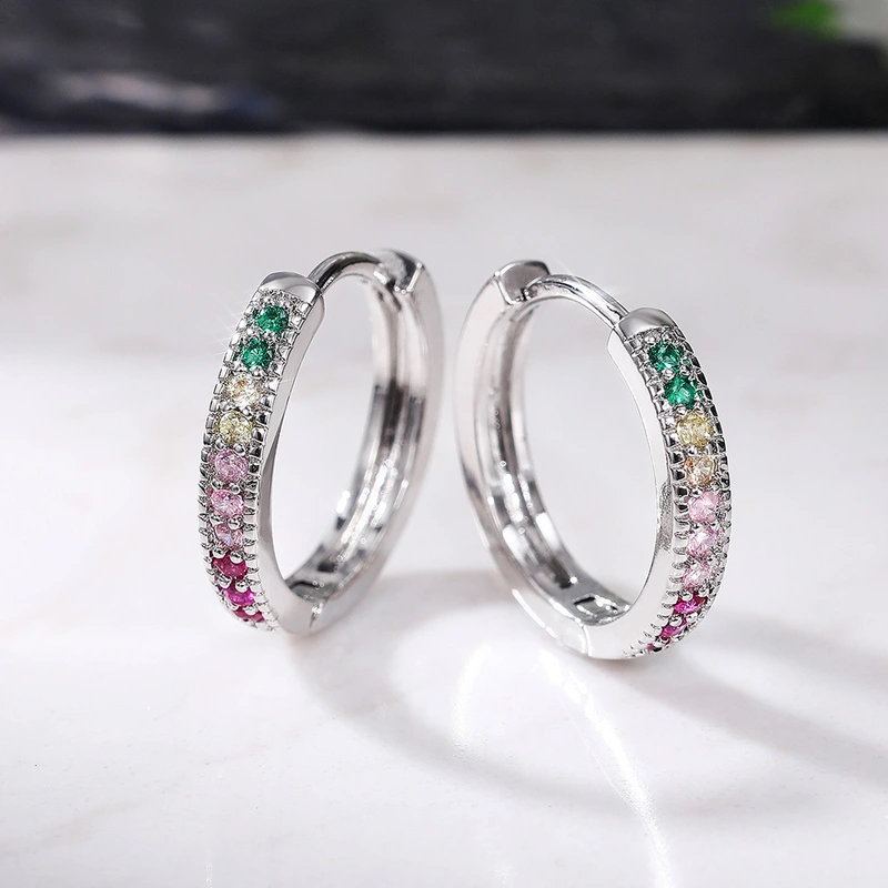 New Japanese and Korean earrings are fashionable and simple, with colorful zircon earrings for women, souvenirs and jewelry that are hot selling.