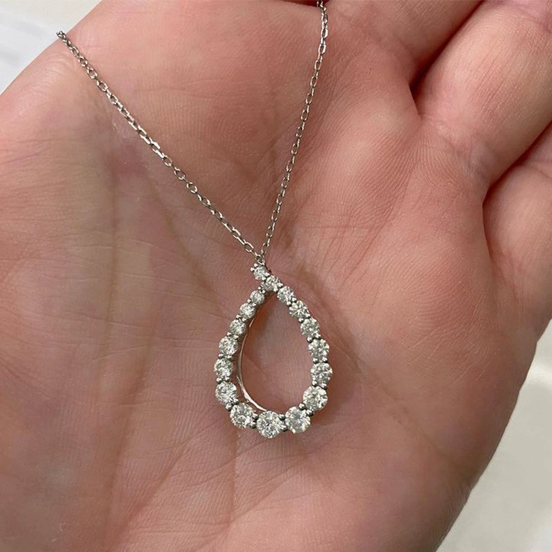 Fashionable, light and simple necklace, geometric teardrop necklace with diamond and zircon, Korean version for women, clavicle necklace
