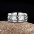  Cool and versatile simple ring with stylish texture and minimalist design, suitable for daily wear. Factory direct sales