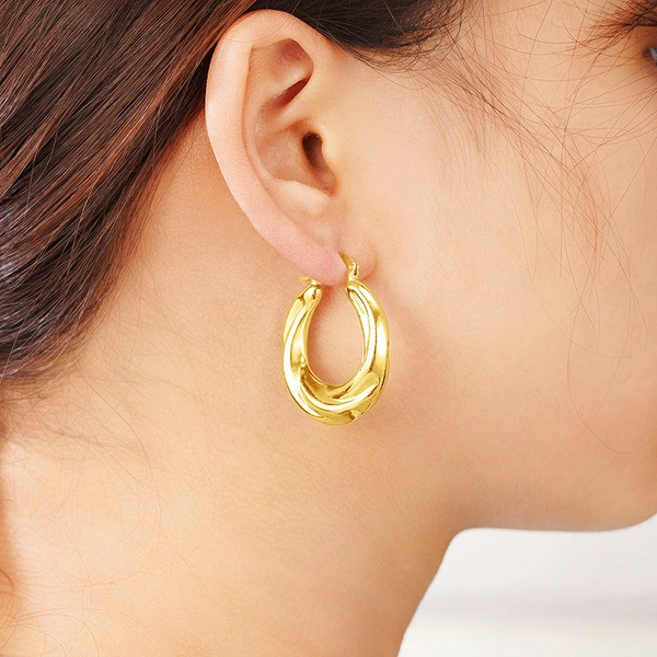 Hot selling French style Hong Kong style earrings for women French fashion matching accessories texture design popular earrings