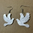    Hot selling earrings for women, acrylic glitter pigeon earrings, fashionable and elegant, popular online