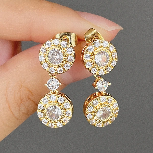 European and American fashion women's earrings full of diamonds, round zircon earrings, exquisite crystal earrings are hot selling