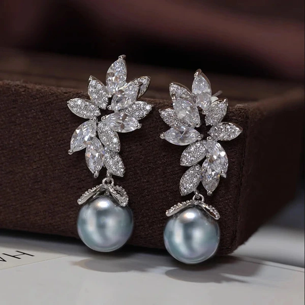 Korean high-end imitation pearl earrings Korean retro wheat ear flower earrings fashion earrings