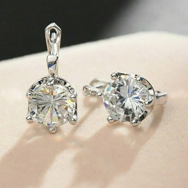 Korean round super flash zircon earrings simple and versatile classic crystal earrings fashionable OL earrings wholesale