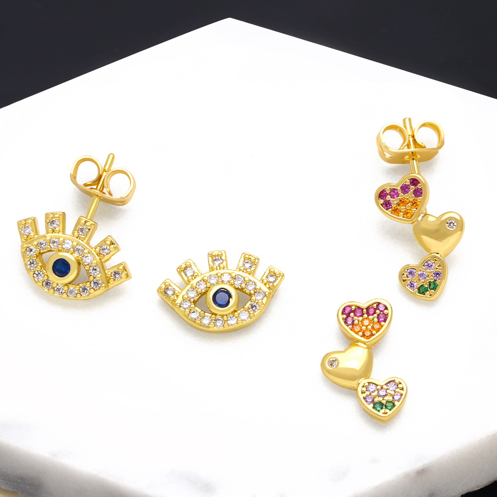 Clearance European and American earrings personality devil eye earrings female temperament versatile diamond eye earrings era112