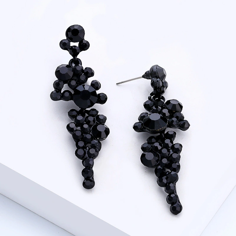 European and American fashion classic bridal earrings ladies long temperament crystal earrings earrings erj36