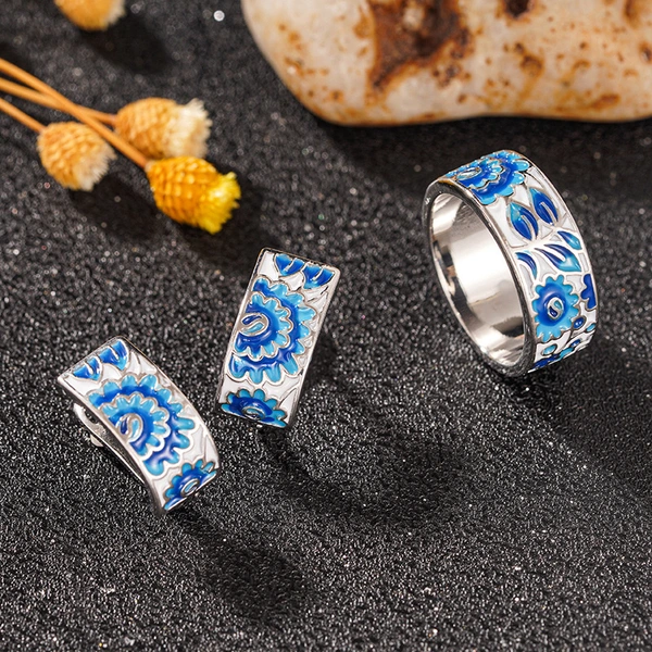 Metal painting oil ancient style earrings for women small fresh gradient flower ring blue and white porcelain elegant exquisite earrings