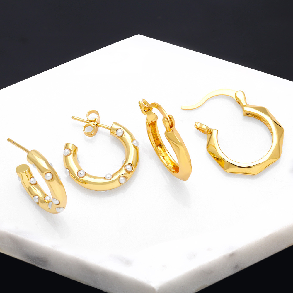 Hot selling jewelry European and American geometric C-shaped pearl earrings niche simple temperament versatile earrings era280