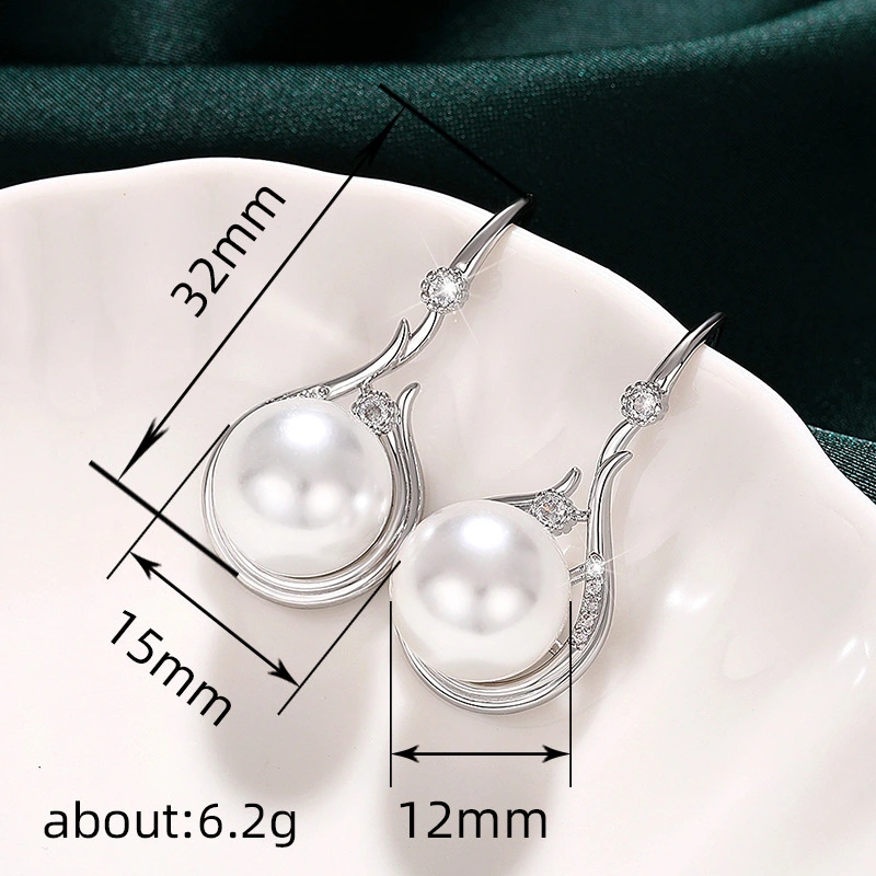 New hot sale imitation pearl earrings luxury ladies socialite Mother's Day gift fashion retro earrings