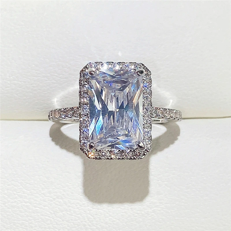 Jewelry engagement ring wholesale European and American fashion simulation diamond zircon wedding ring elegant bridal accessories