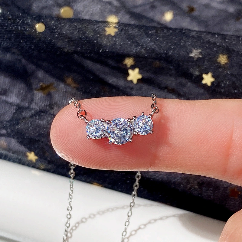 New jewelry fashion simple three zircon necklace female student versatile clavicle chain gift