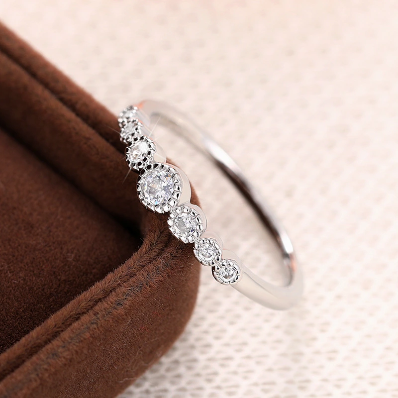   Cool style zircon women's ring light luxury niche design simple ring Korean thin ring