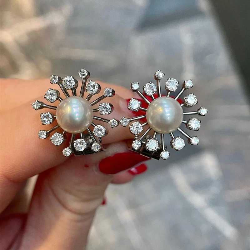 Internet celebrity same style imitation pearl earrings zircon snowflake earrings ladies small fresh pearl earrings