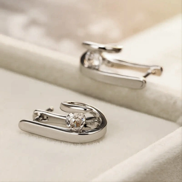 Korean geometric metal earrings curved winding cold style earrings simple neutral style female earrings