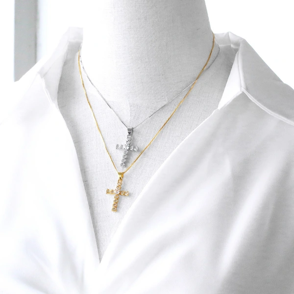 AS jewelry new hot selling large zircon European and American cross pendant clavicle necklace female nkb761