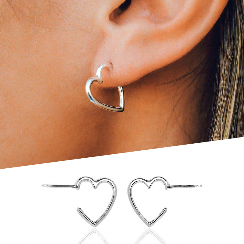 Hollow heart-shaped earrings, cool style, Korean simple Hong Kong style earrings, personality trend, versatile earrings for women