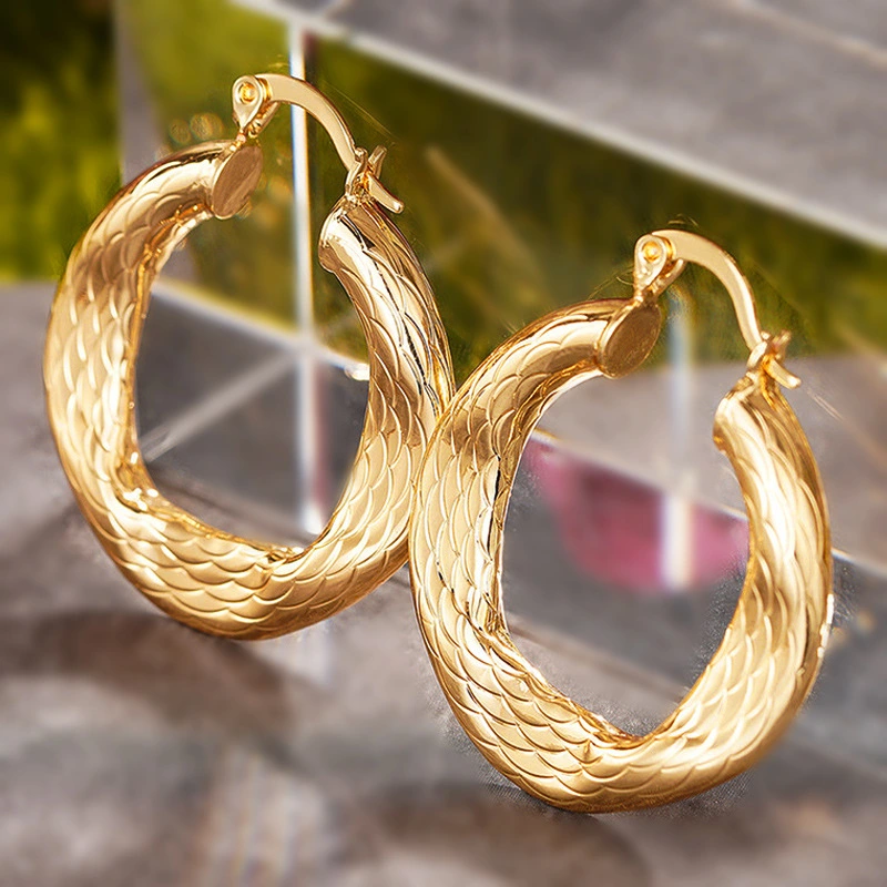 Live broadcast hot irregular earrings for women, metal electroplating, high-end style jewelry, flat niche jewelry
