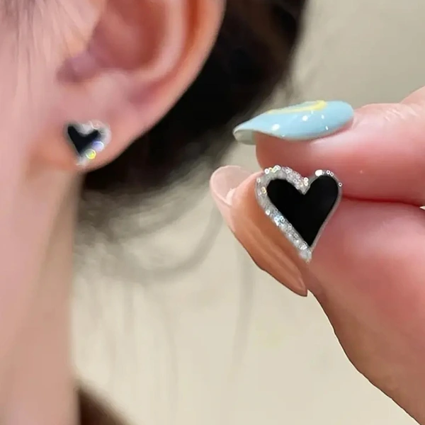   Hot selling daily wear earrings for women with heart-shaped painted oil jewelry micro-inlaid zircon earrings