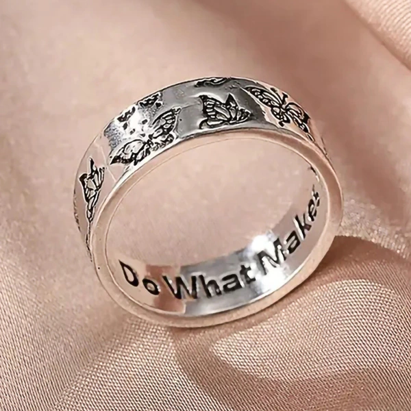  Fashionable and stylish engraved ring for women, simple and creative butterfly ring, fashionable metal matching ring