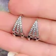 New European and American earrings for women with triangular geometric design, exquisite and elegant popular jewelry