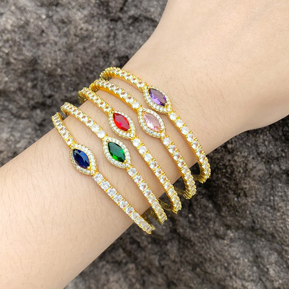 European and American fashion simple temperament personality design hand jewelry niche light luxury zircon open bracelet female brj72