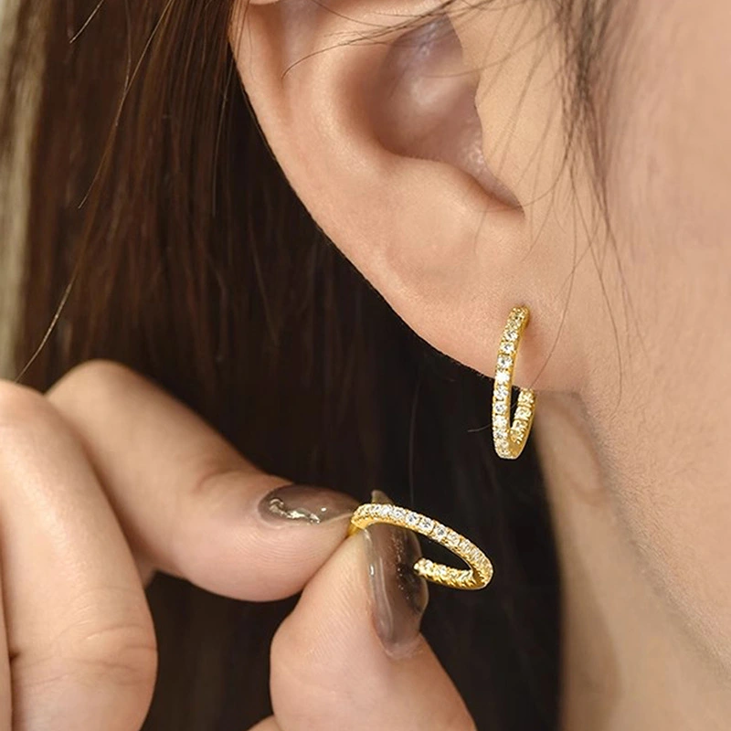  European and Korean commuter full inlaid exquisite earrings for women simple hoop design earrings fashionable zircon daily accessories