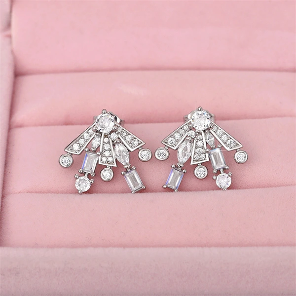 The same style of gorgeous fireworks earrings, sweet temperament, geometric zircon earrings, women's slim and fashionable earrings