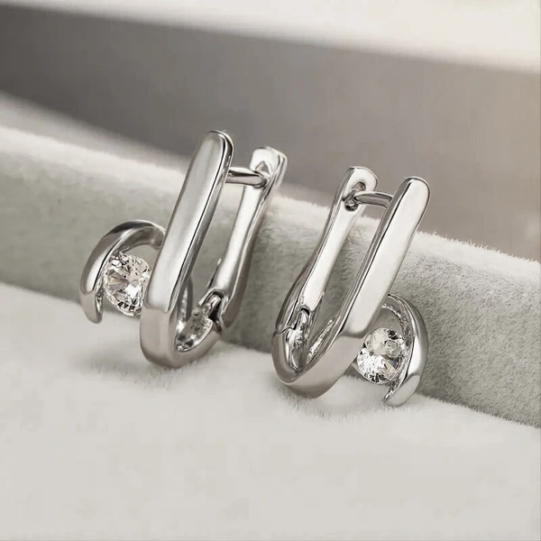 Korean geometric metal earrings curved winding cold style earrings simple neutral style female earrings