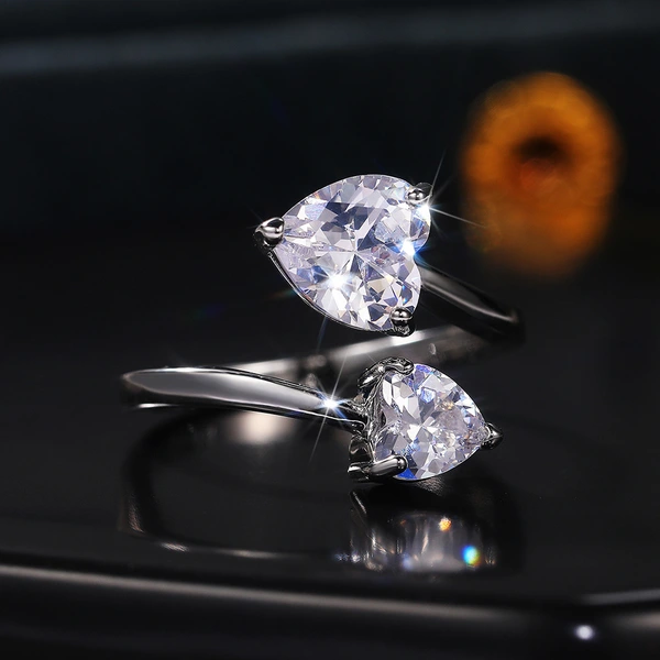 E-commerce new micro-inlaid heart-shaped necklace, earrings and ring three-piece love zircon jewelry set