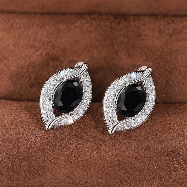  Micro-inlaid forest-style individual niche leaf earrings fashionable design sense light luxury jewelry daily matching earrings