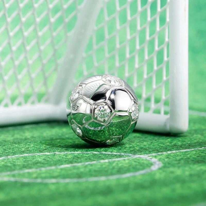  Manufacturer's hot selling metal electroplated football necklace with 3D ball design, fashionable and light luxury style jewelry