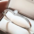 Crown Gentle Hot Selling Round Luxury Bracelet for Women, Elegant and Fashionable Dress Matching Jewelry