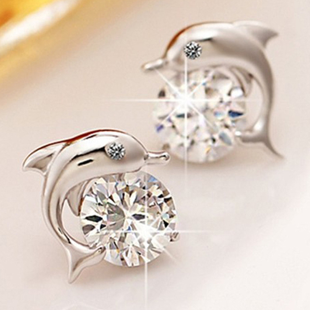 Manufacturer's promotional earrings wholesale, best-selling small accessories in Europe and the United States, micro-inlaid zircon dolphin earrings