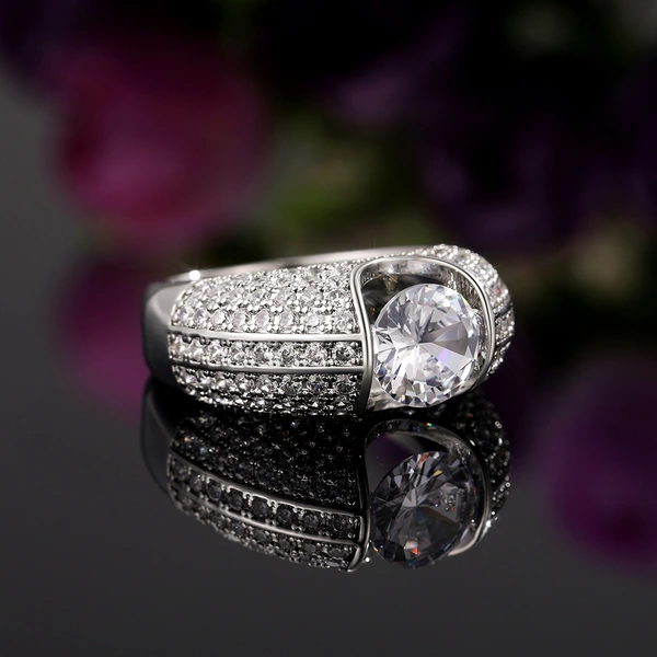 Fashionable new exquisite full-studded zircon engagement ring for women bridal jewelry wholesale