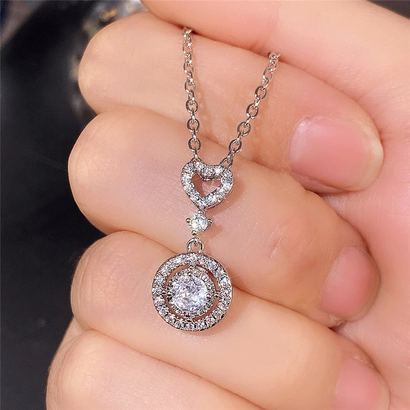 European and American new jewelry simple and fashionable geometric heart-shaped zircon necklace versatile zircon clavicle necklace
