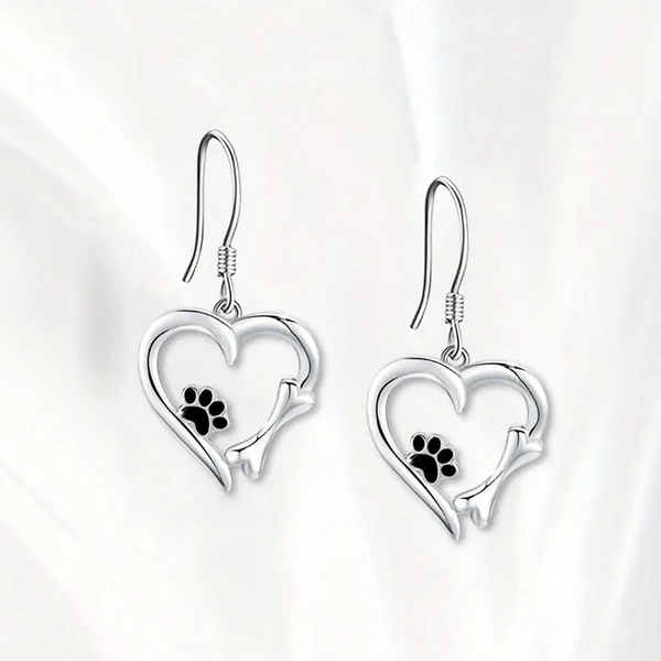 Cute earrings for women with cat claw heart design, sweet princess style earrings